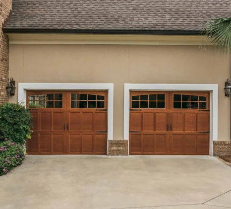Quiet Automatic Garage Doors with Remote Control